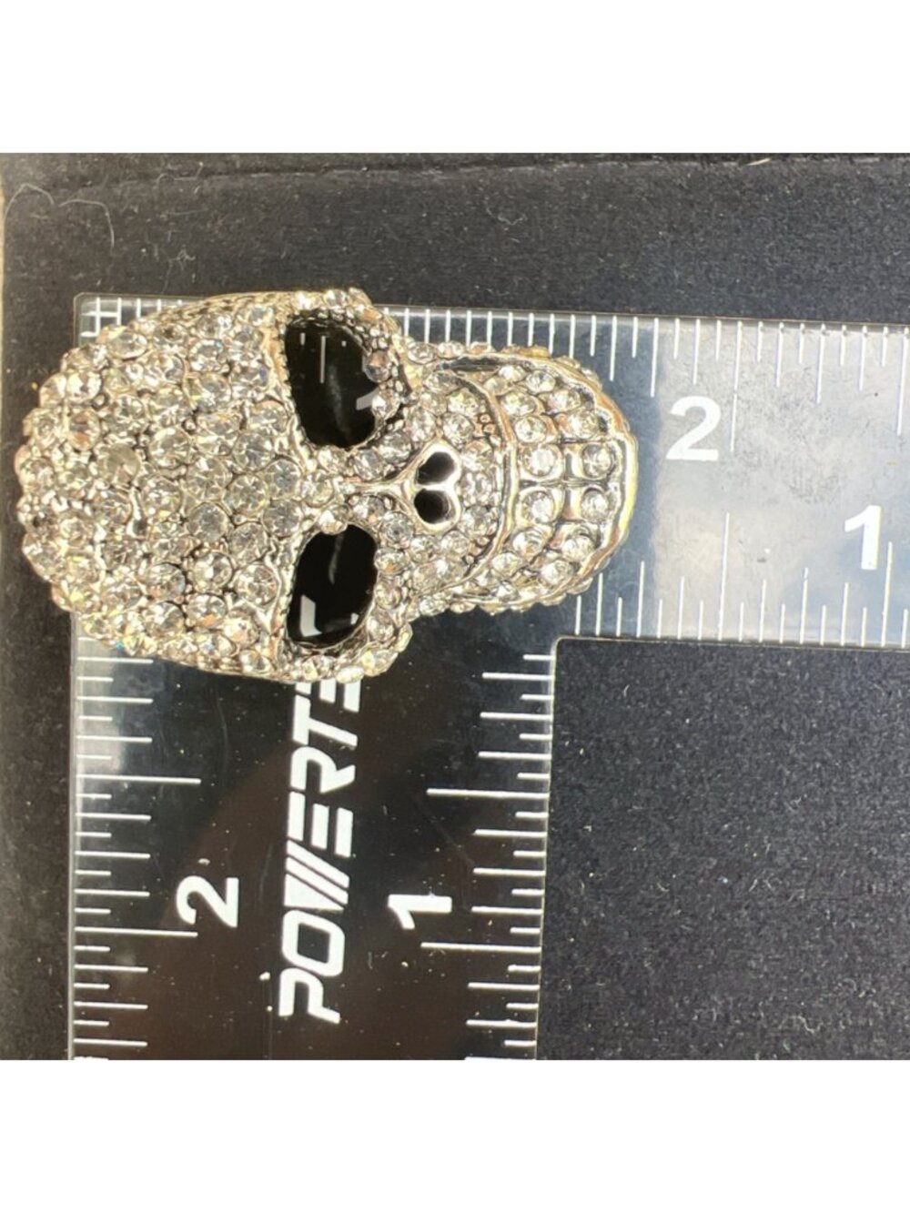 Vintage Rhinestone-Encrusted Skull Brooch Pin Silver Tone 2 Inch Sparkling State - Picture 6 of 7